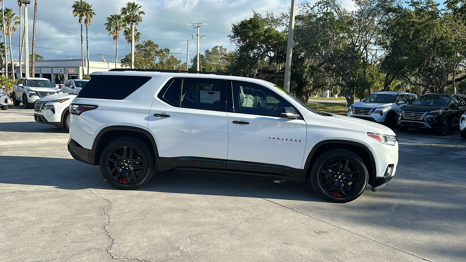 2021 Chevrolet Traverse Premier 8