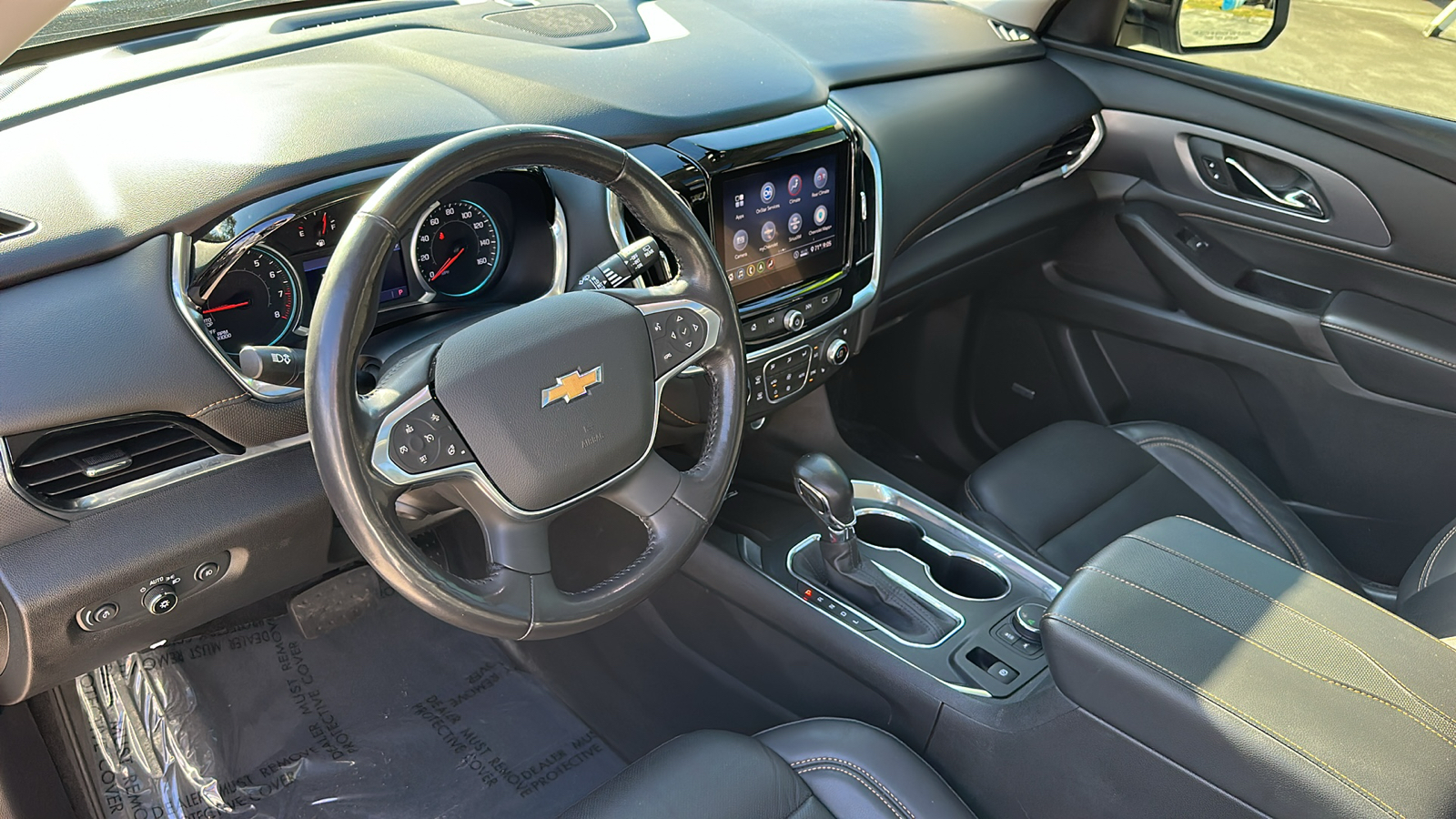 2021 Chevrolet Traverse Premier 11