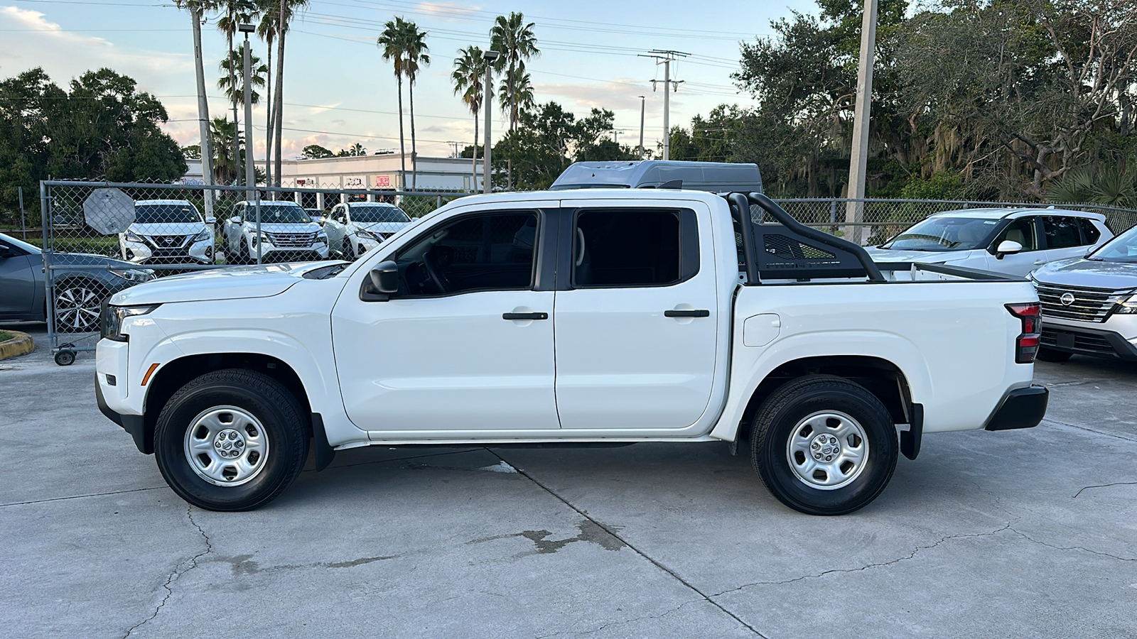 2022 Nissan Frontier S 4