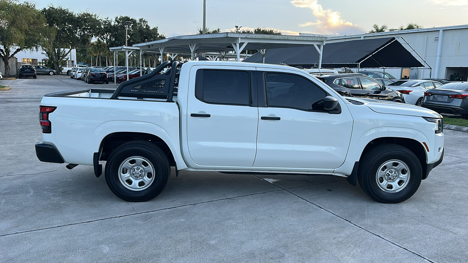 2022 Nissan Frontier S 8