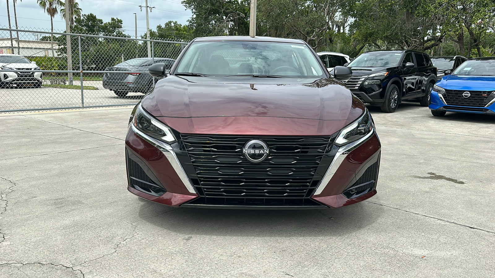 2024 Nissan Altima 2.5 SV 2