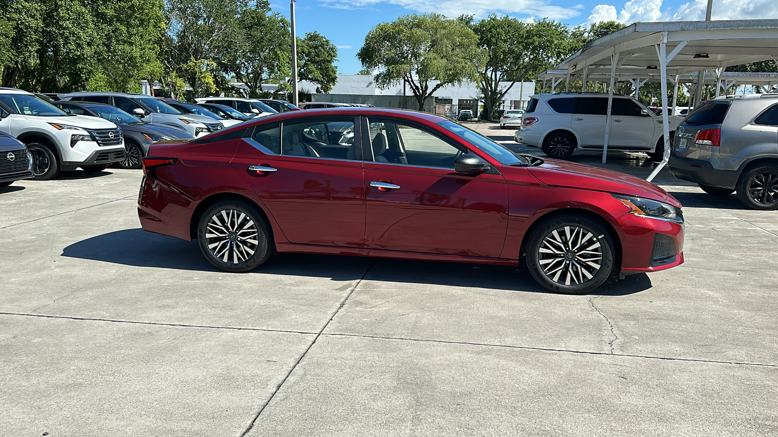 2024 Nissan Altima 2.5 SV 9