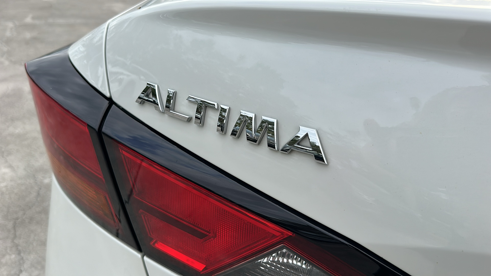 2021 Nissan Altima 2.5 SL 9