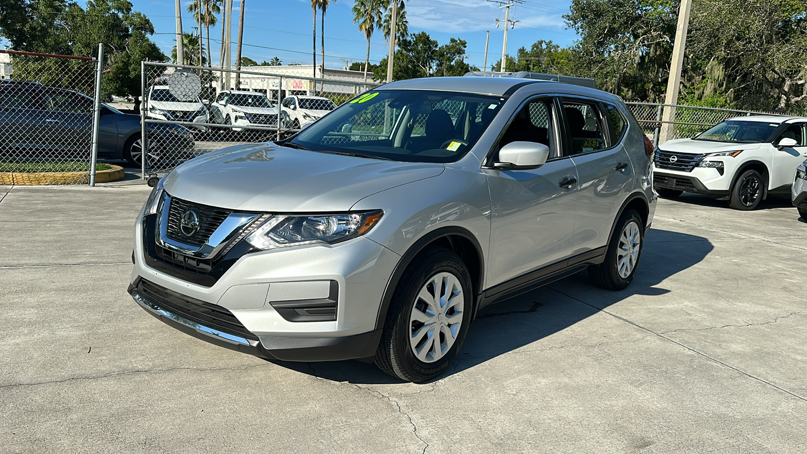 2020 Nissan Rogue S 4