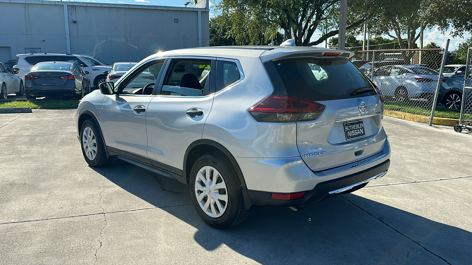 2020 Nissan Rogue S 6