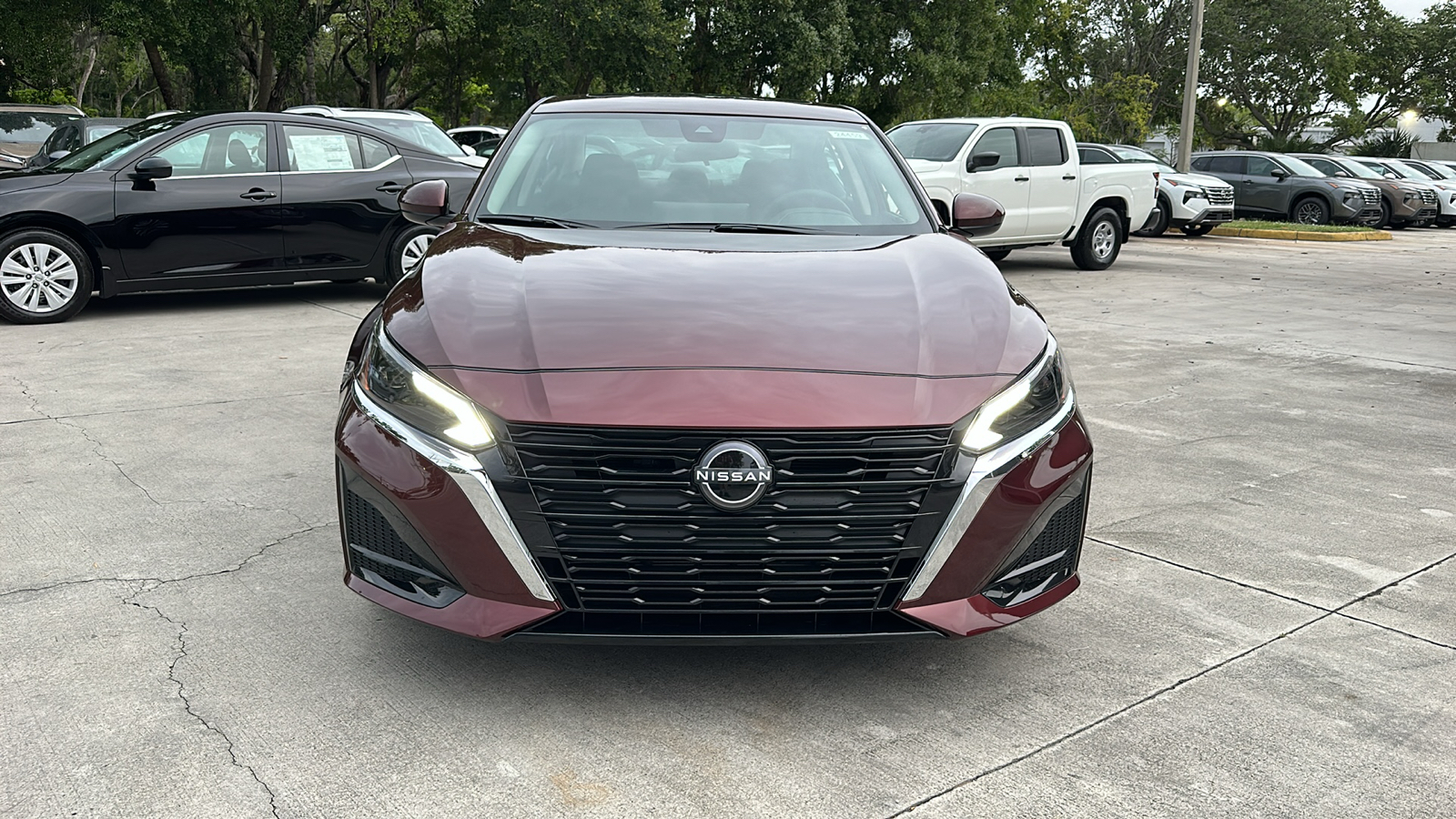 2024 Nissan Altima 2.5 SV 2