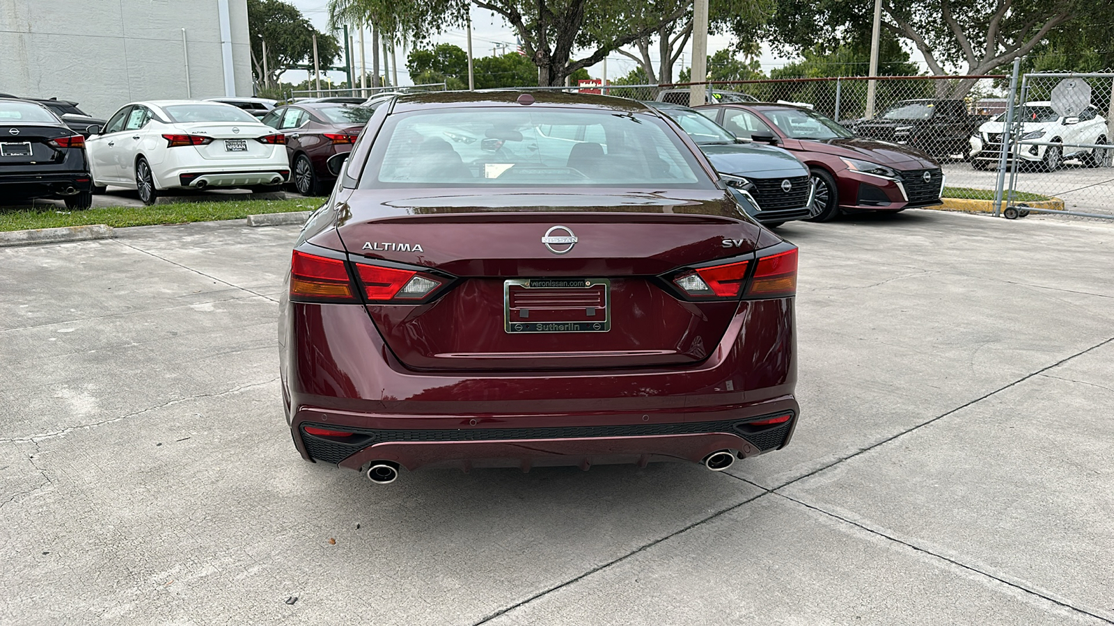 2024 Nissan Altima 2.5 SV 7