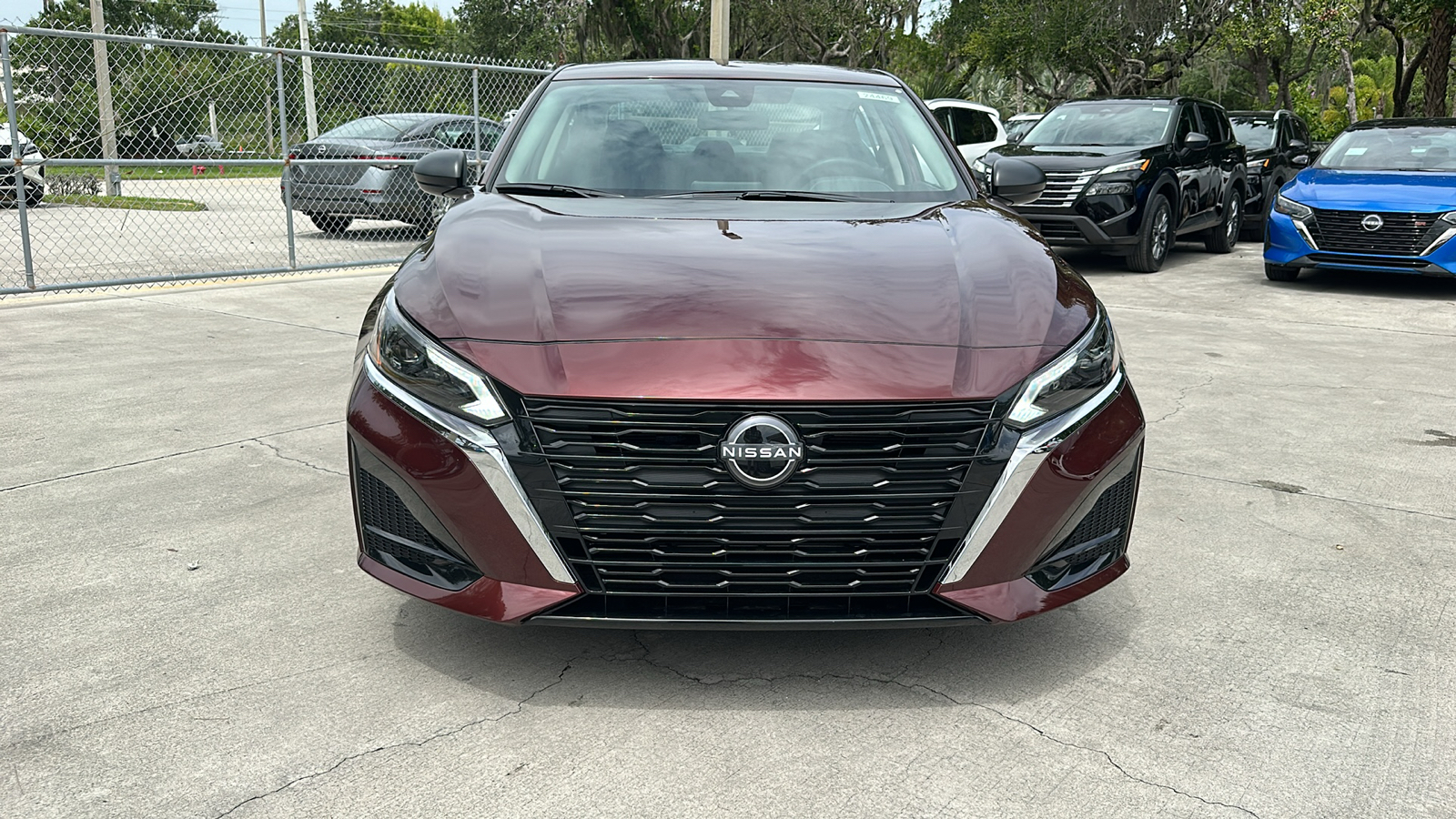 2024 Nissan Altima 2.5 SV 2