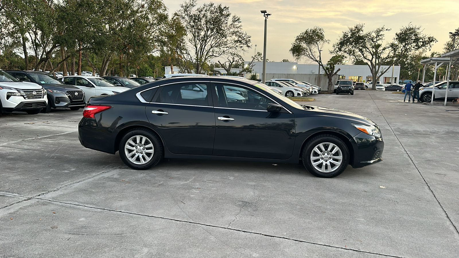 2017 Nissan Altima 2.5 S 8