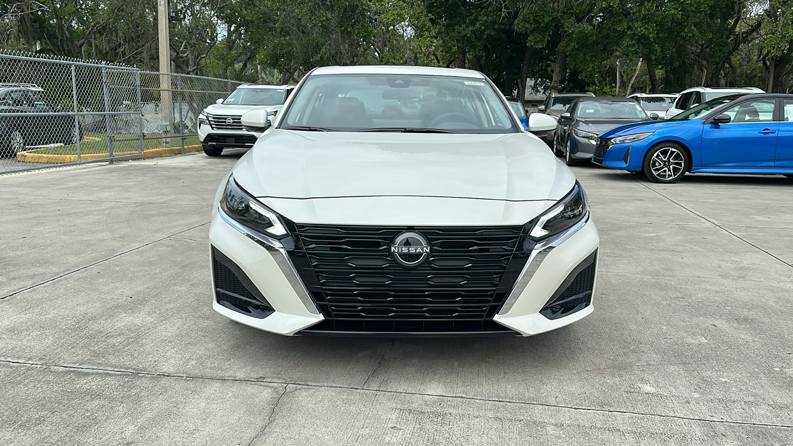 2024 Nissan Altima 2.5 SL 2