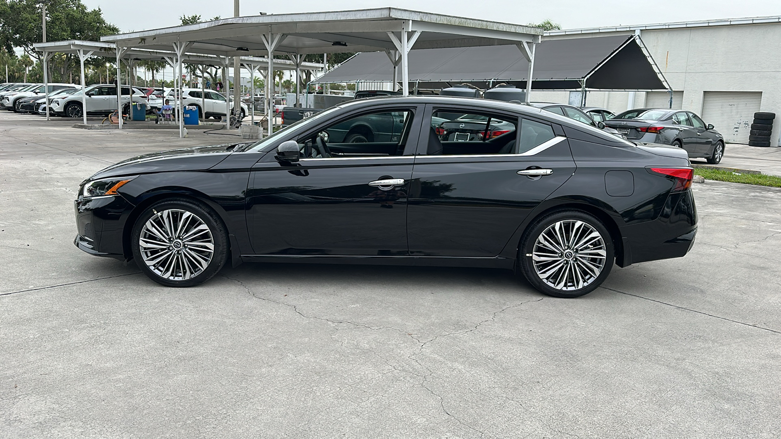 2024 Nissan Altima 2.5 SL 5