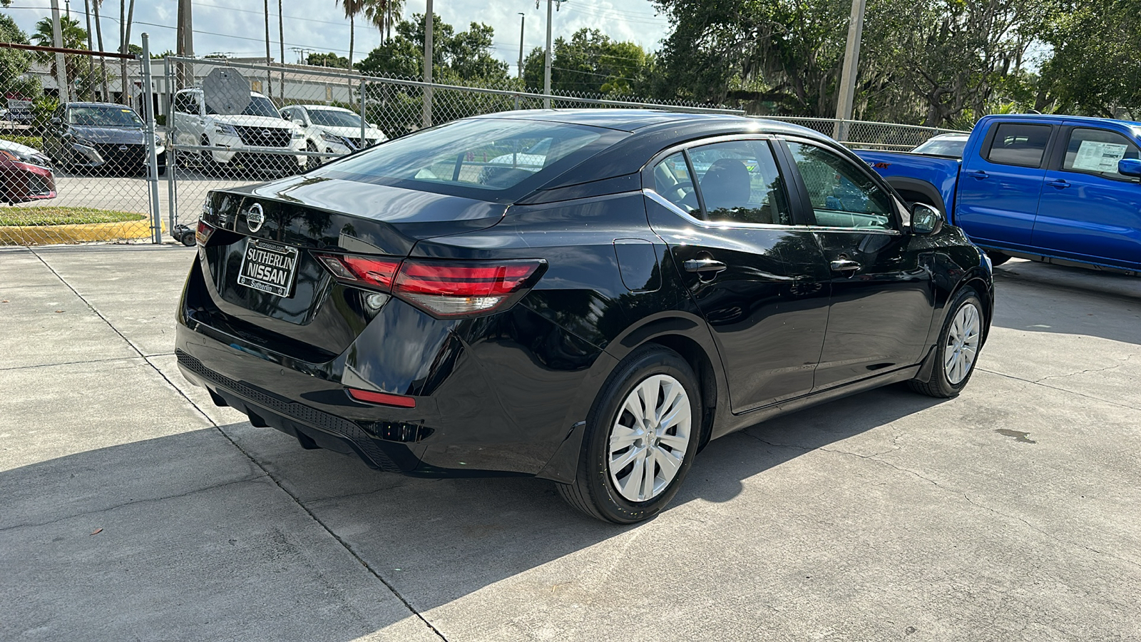 2021 Nissan Sentra S 8