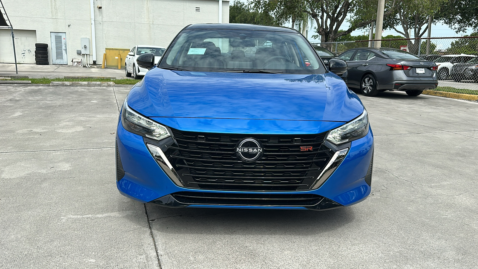 2024 Nissan Sentra SR 2