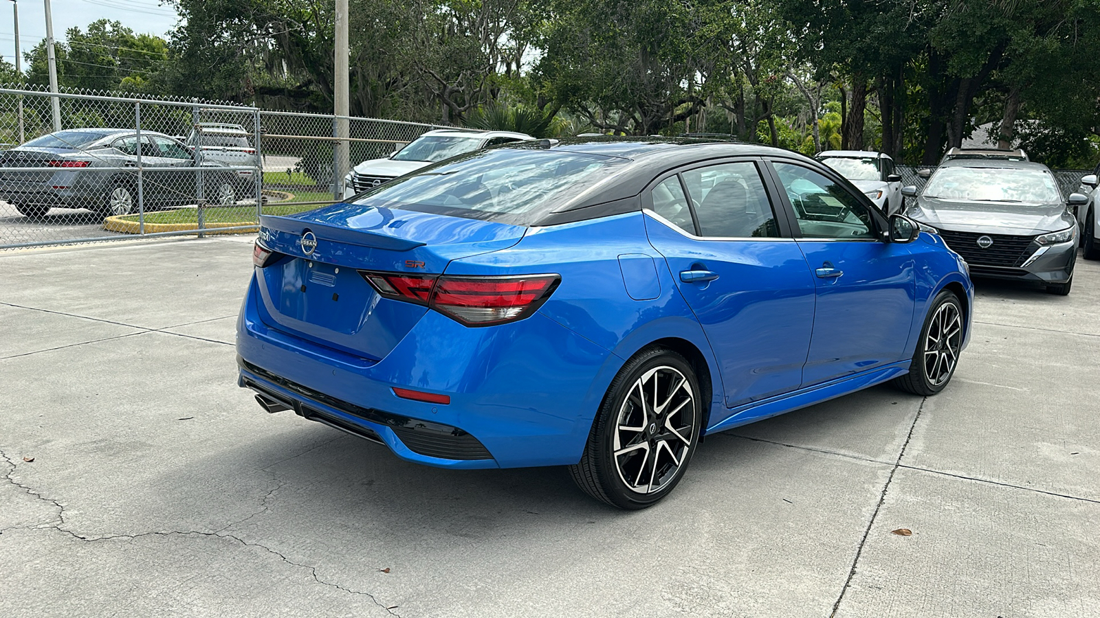 2024 Nissan Sentra SR 8