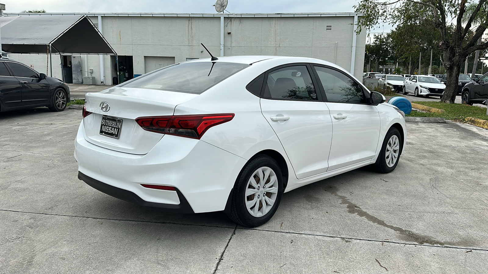 2019 Hyundai Accent SE 8