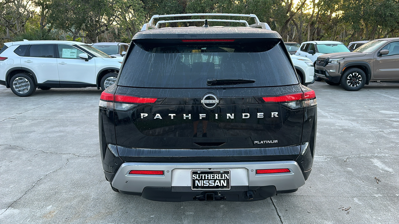 2022 Nissan Pathfinder Platinum 7