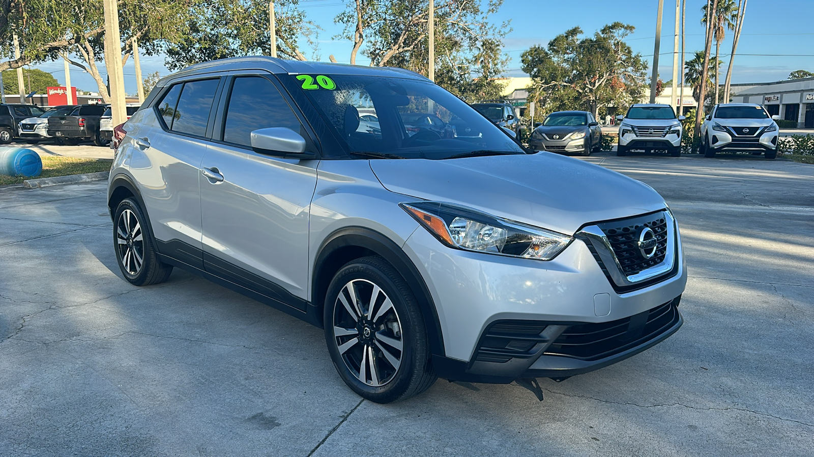 2020 Nissan Kicks SV 1