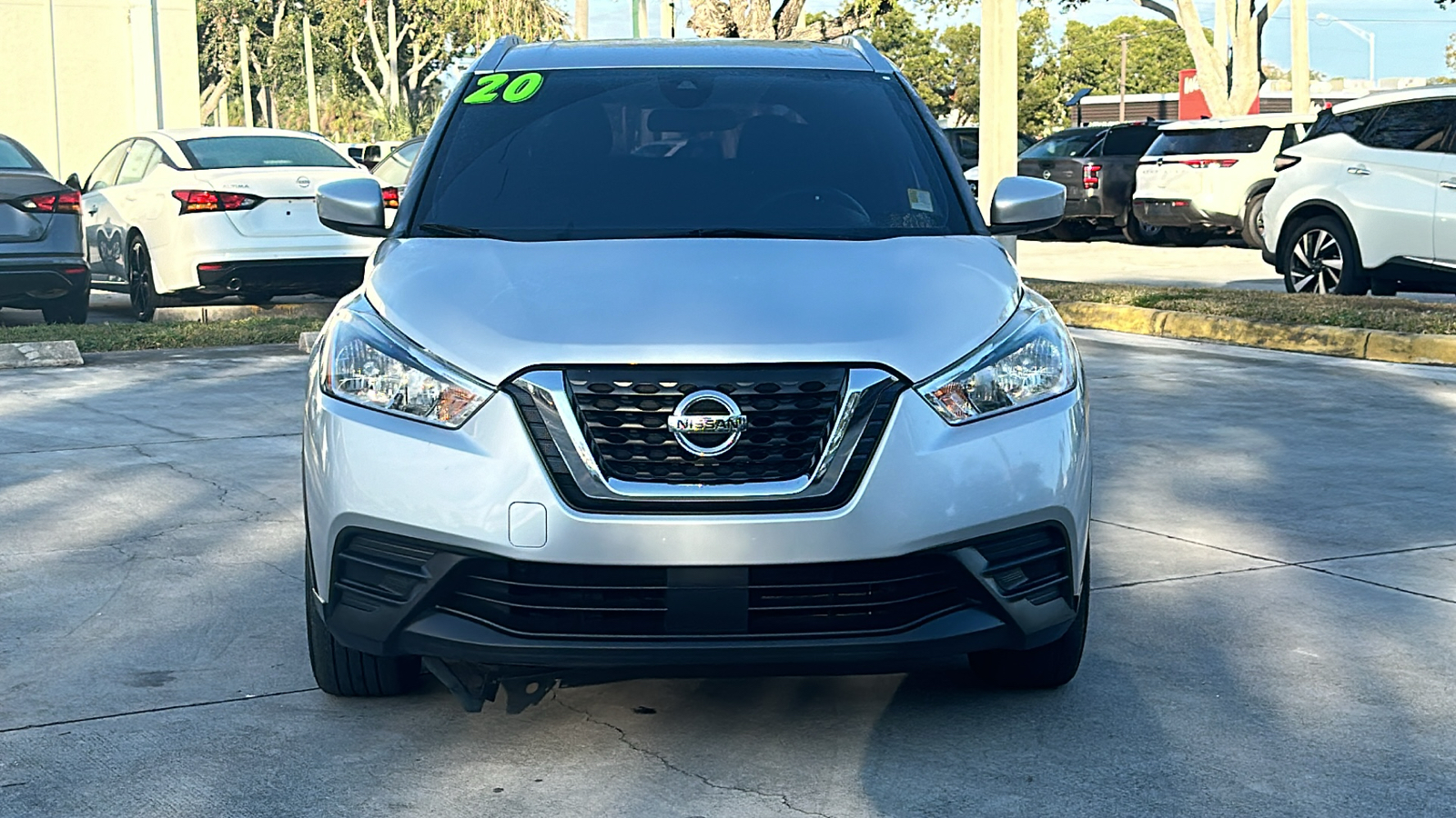 2020 Nissan Kicks SV 2