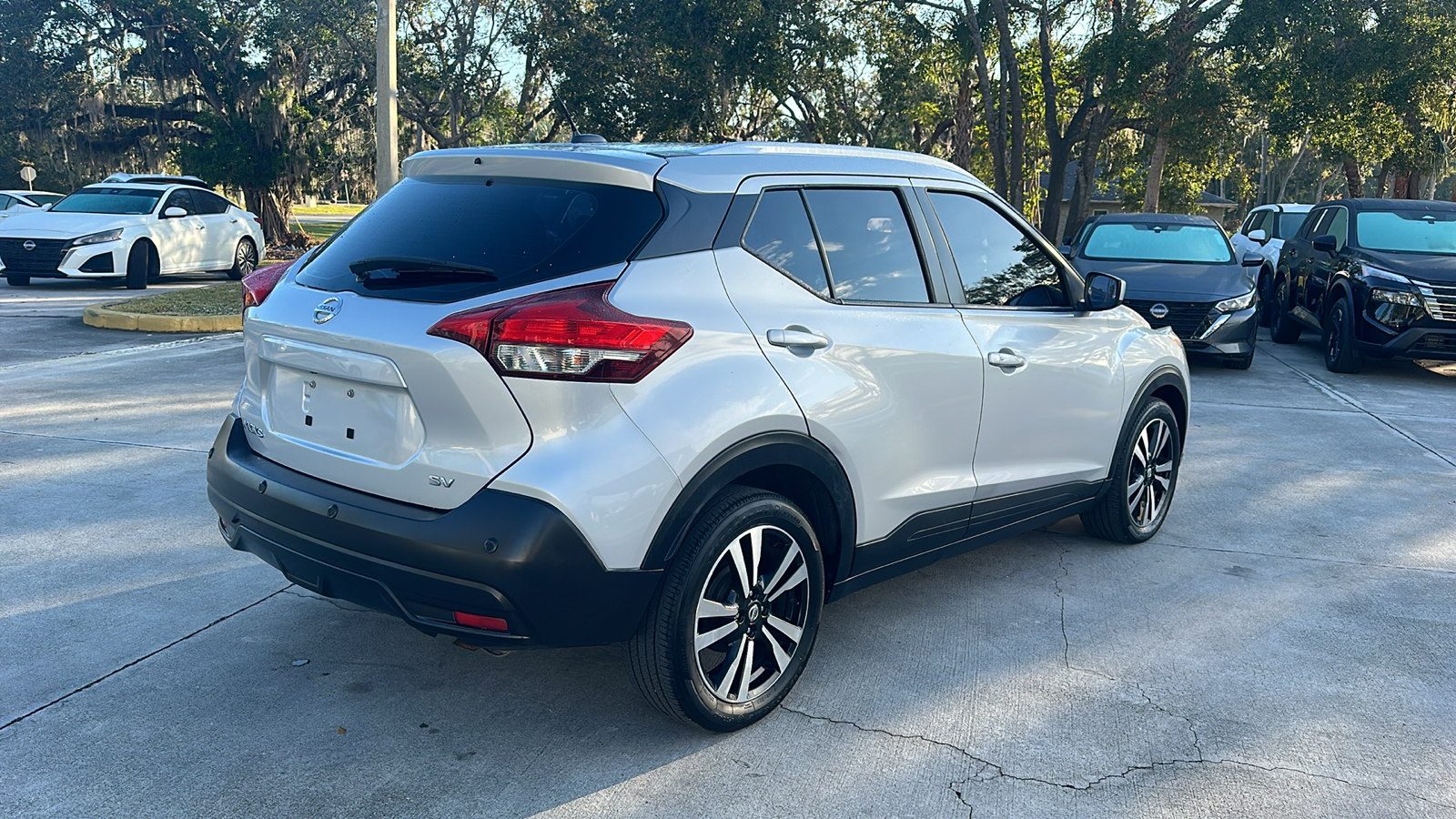 2020 Nissan Kicks SV 7