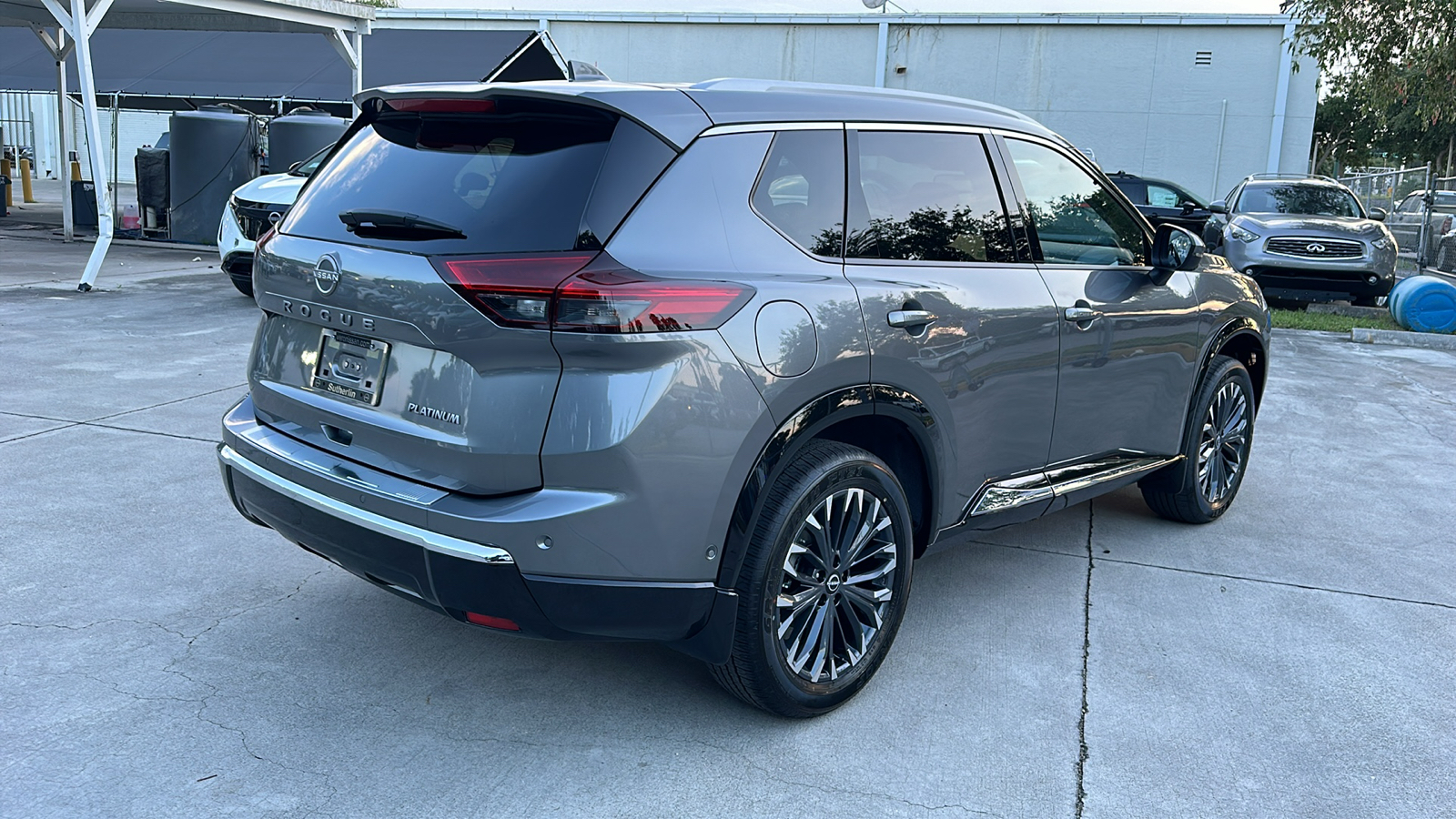 2024 Nissan Rogue Platinum 8