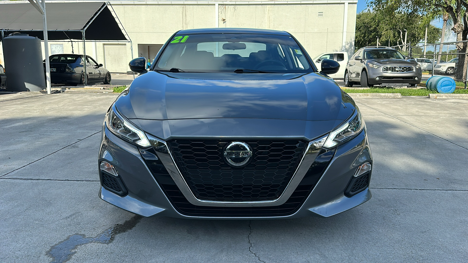 2021 Nissan Altima 2.5 SR 2