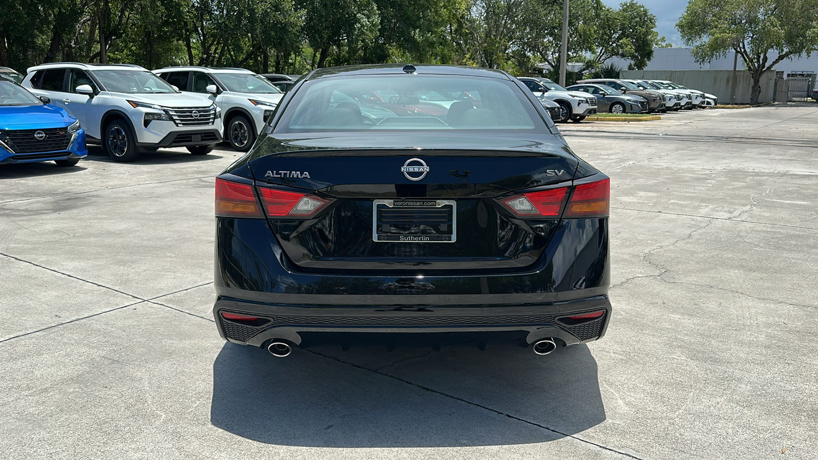 2024 Nissan Altima 2.5 SV 7