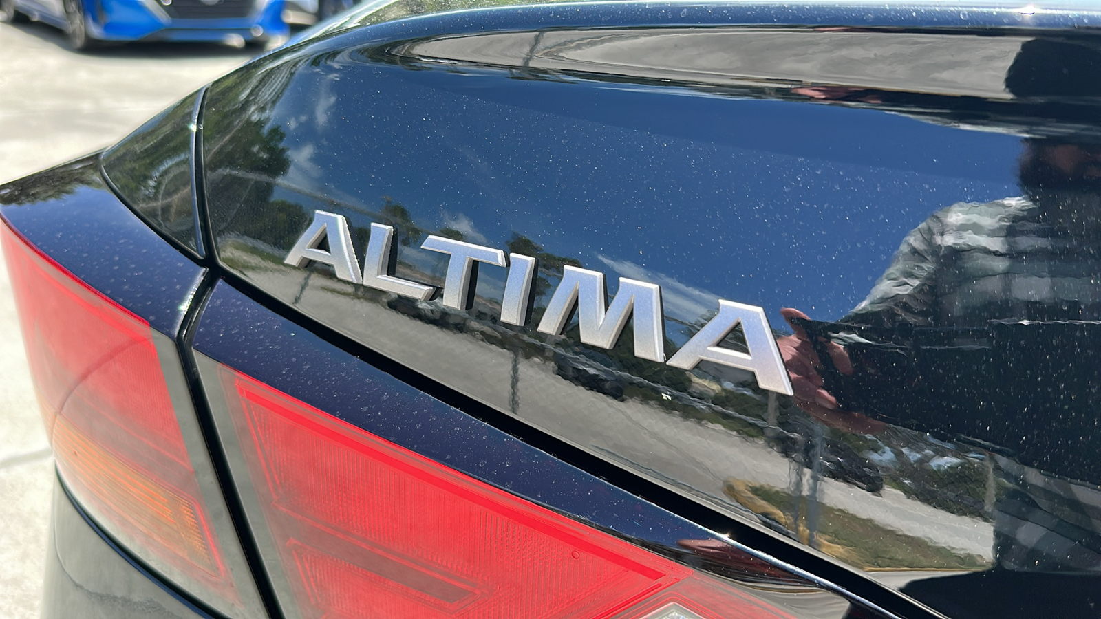 2024 Nissan Altima 2.5 SV 10