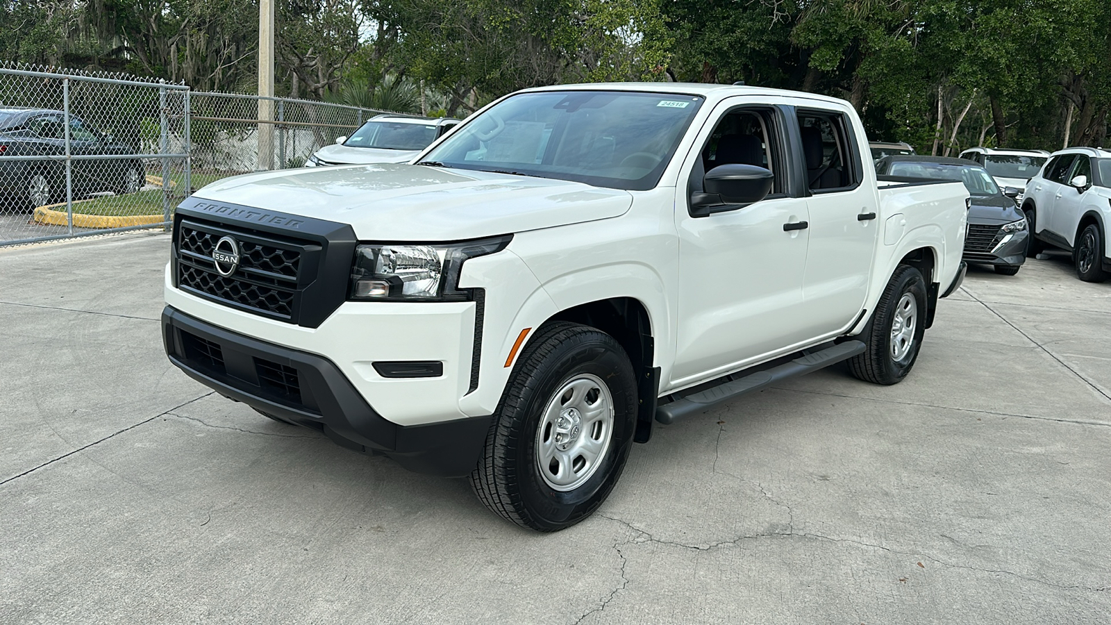 2024 Nissan Frontier S 4