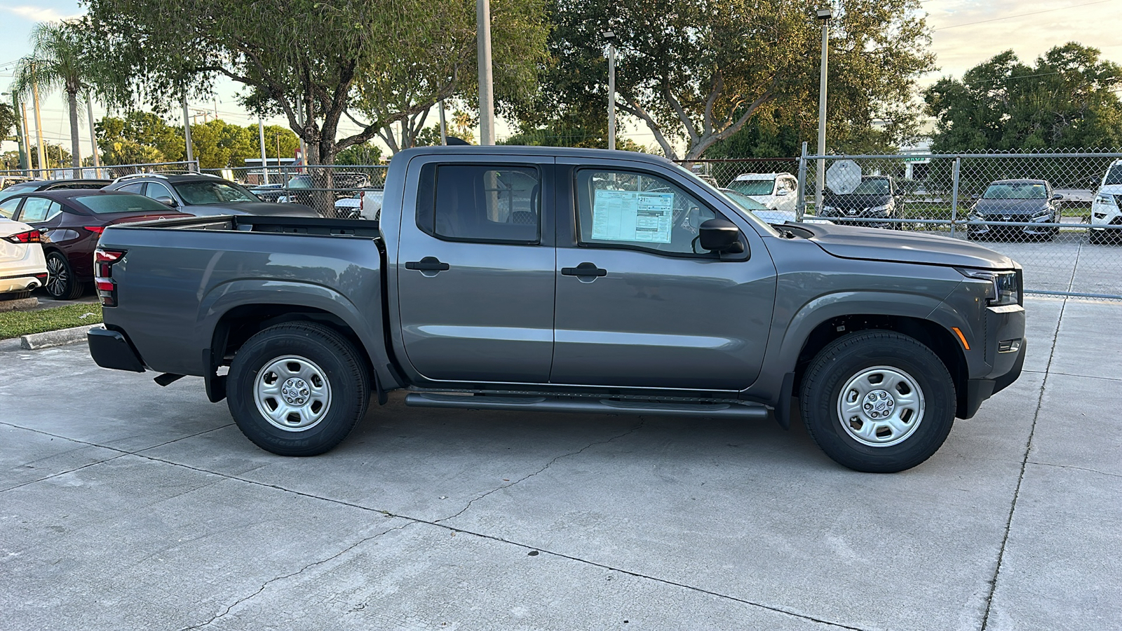 2024 Nissan Frontier S 9