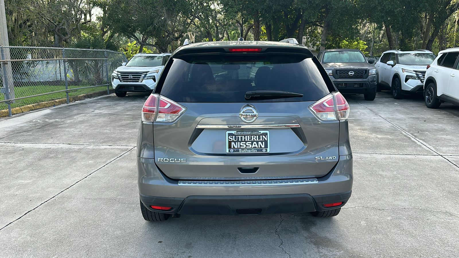 2016 Nissan Rogue SL 7