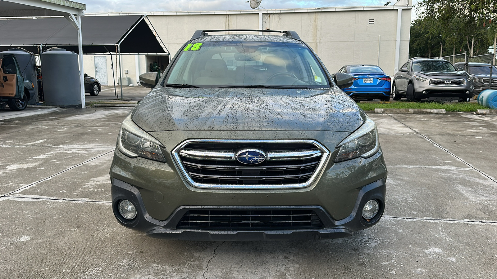 2018 Subaru Outback Premium 2