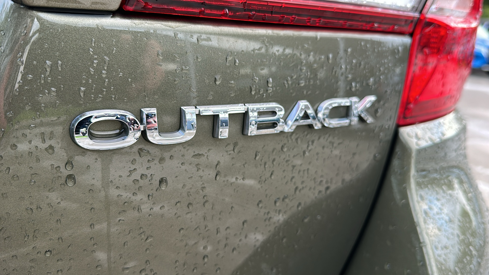 2018 Subaru Outback Premium 11