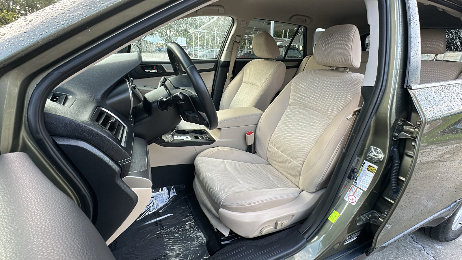 2018 Subaru Outback Premium 29