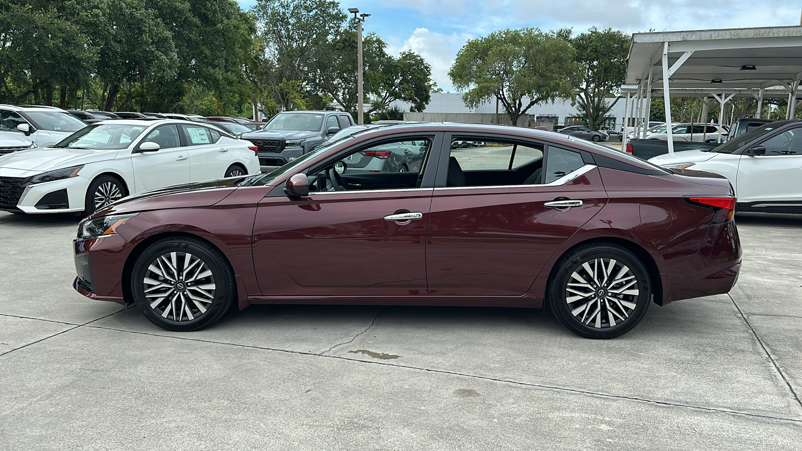 2024 Nissan Altima 2.5 SV 5