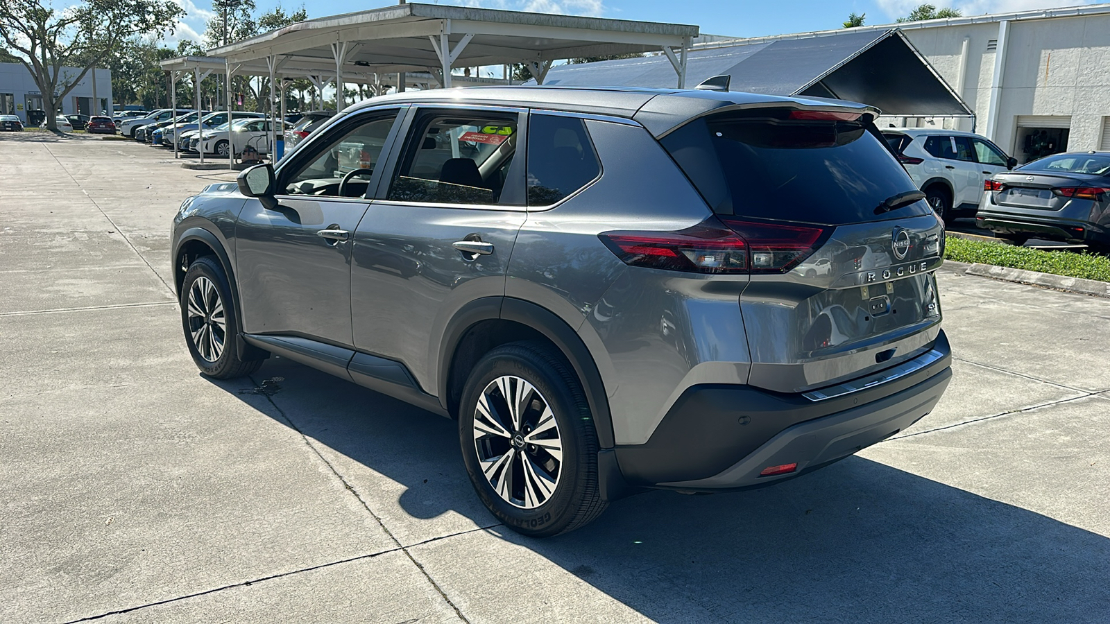 2023 Nissan Rogue SV 5