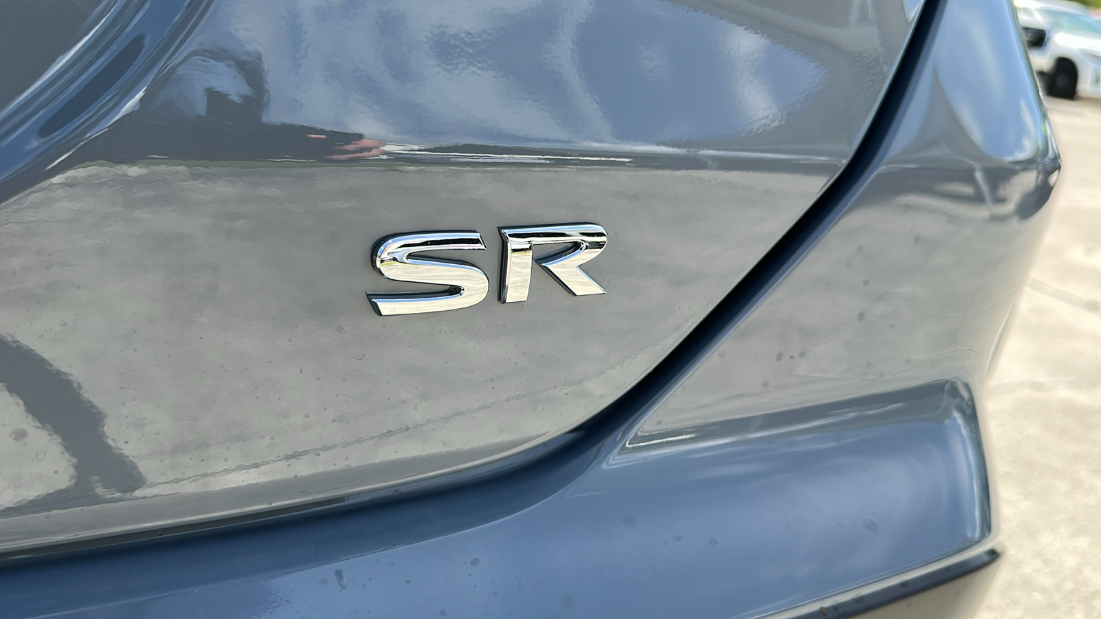 2024 Nissan Kicks SR 11