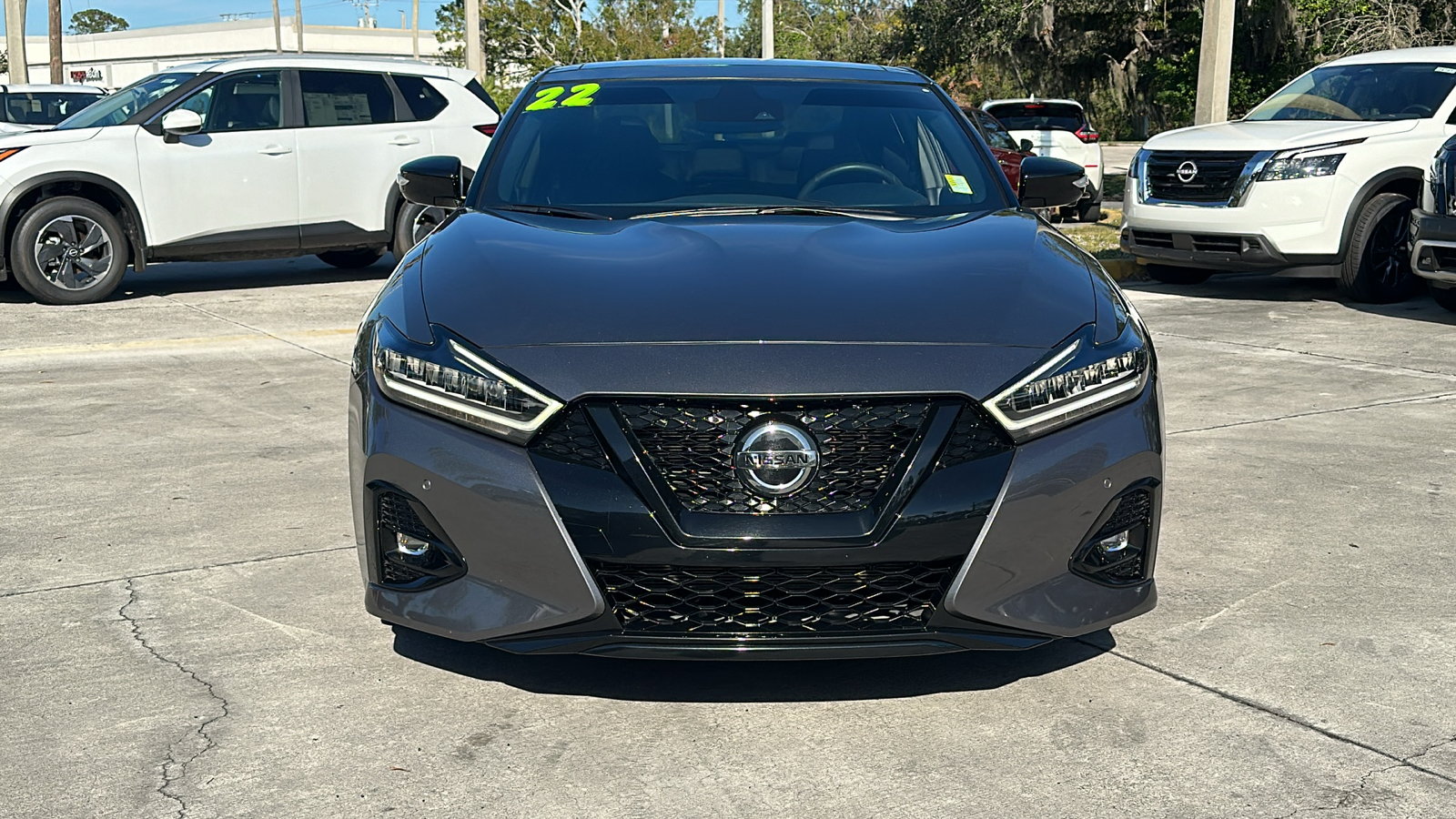 2022 Nissan Maxima SR 2