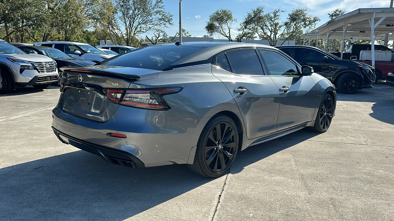 2022 Nissan Maxima SR 7