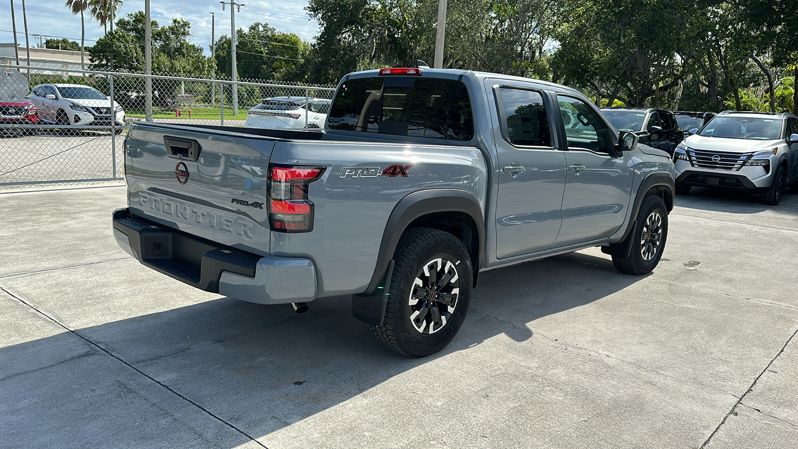 2024 Nissan Frontier PRO-4X 7