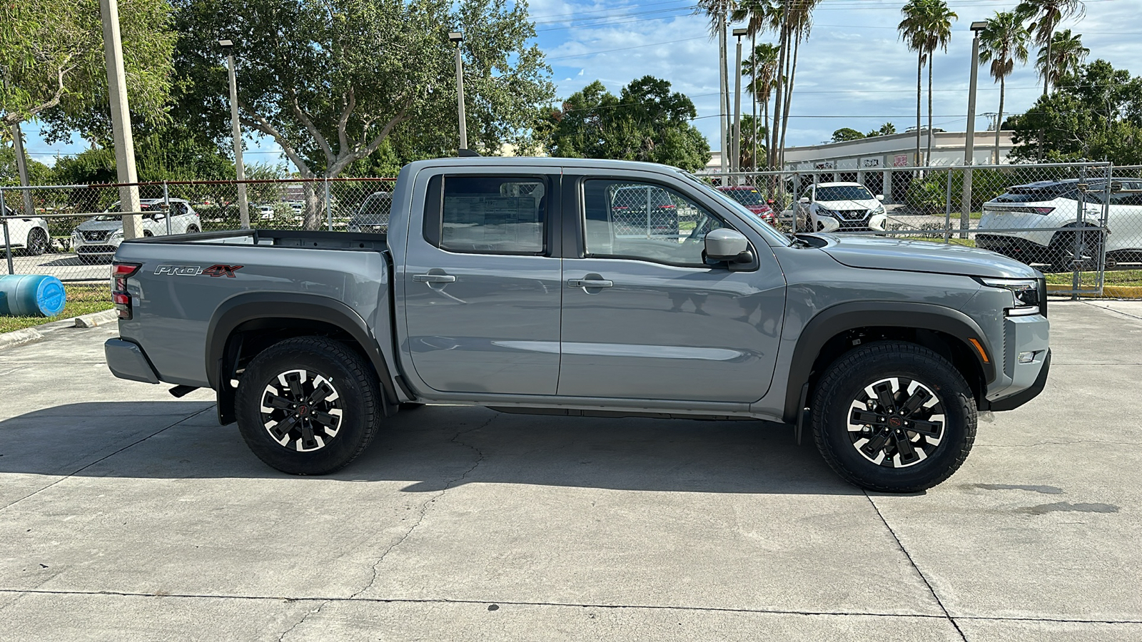 2024 Nissan Frontier PRO-4X 8