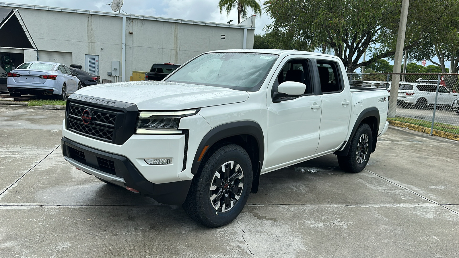 2024 Nissan Frontier PRO-X 3