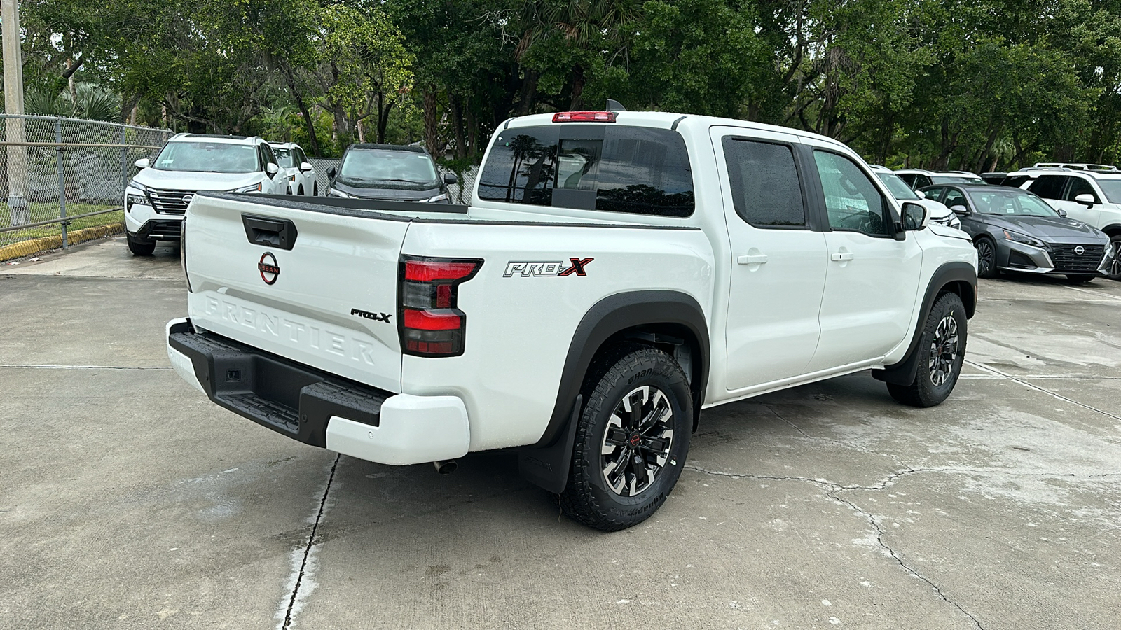 2024 Nissan Frontier PRO-X 7