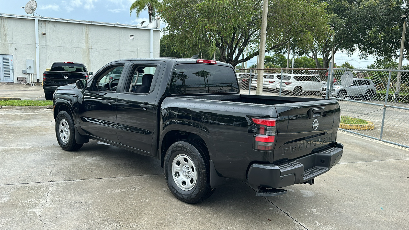 2024 Nissan Frontier S 6