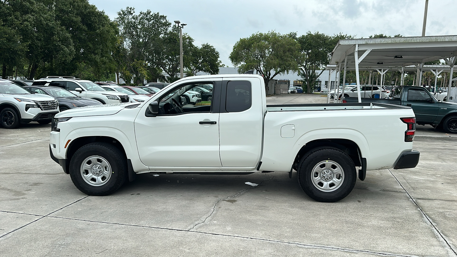 2024 Nissan Frontier S 5