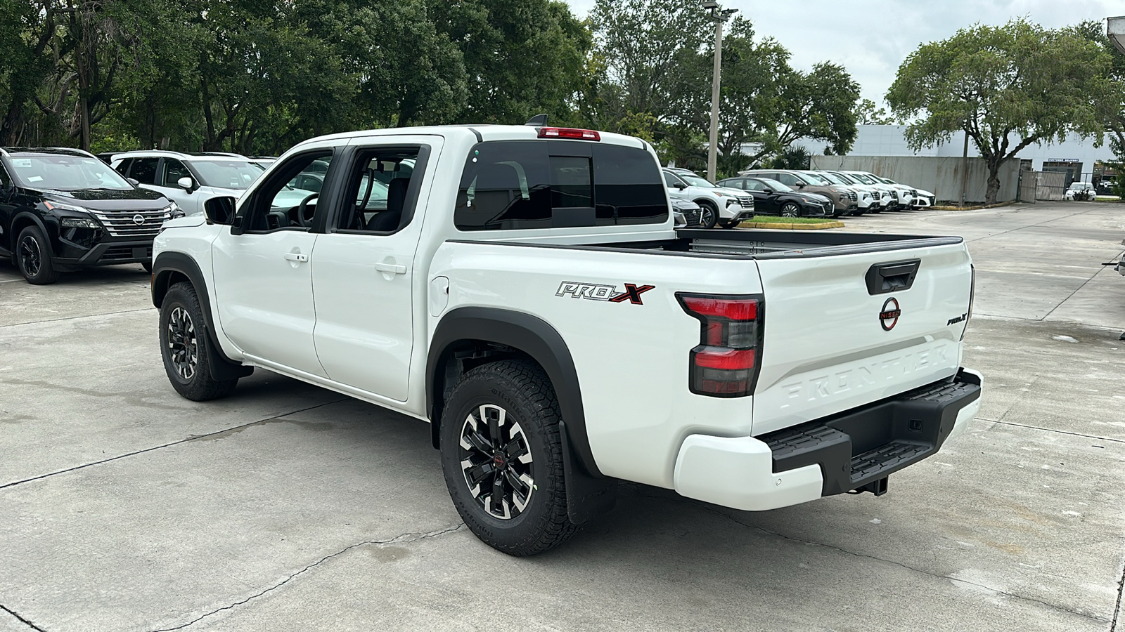 2024 Nissan Frontier PRO-X 5