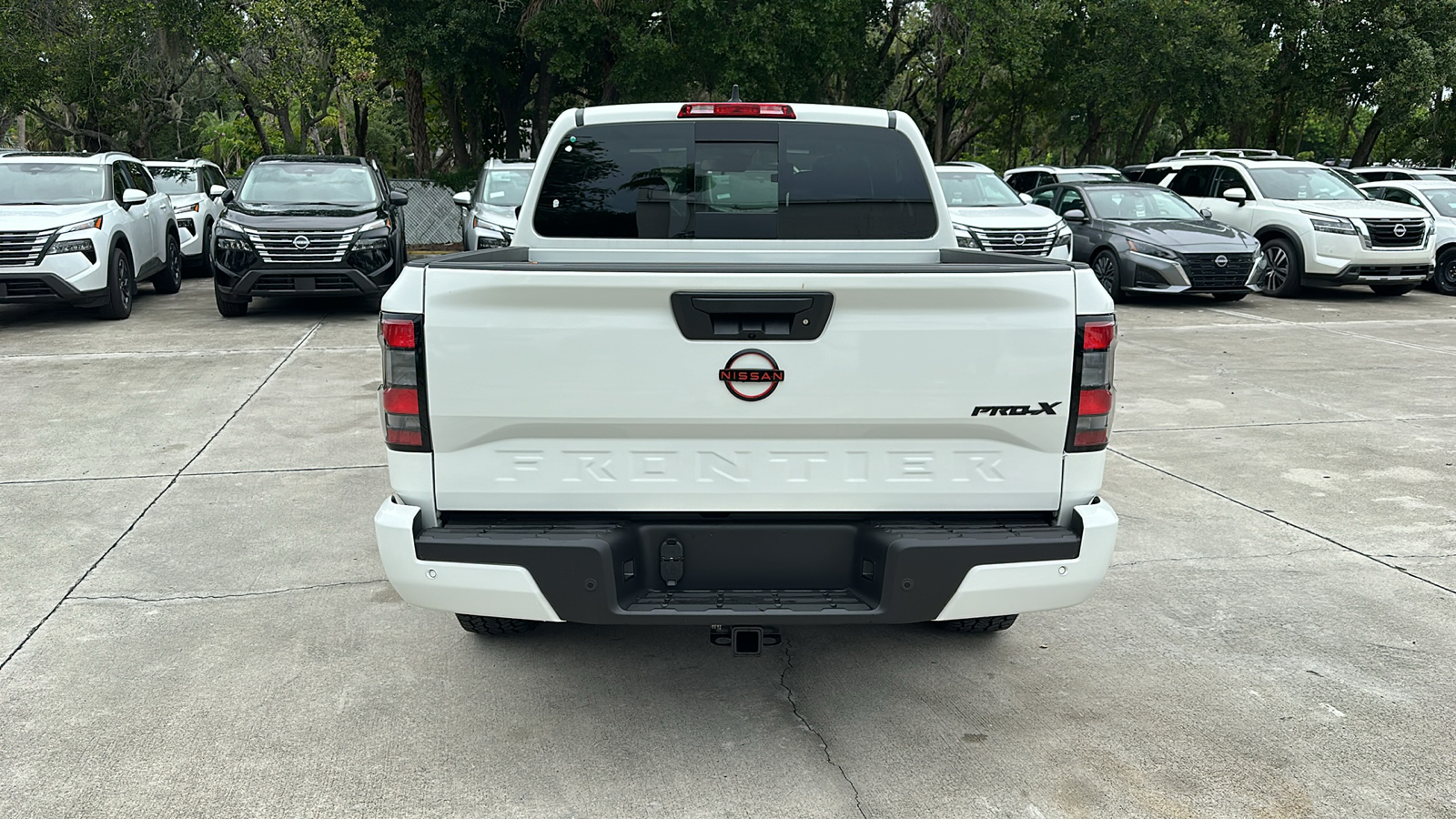 2024 Nissan Frontier PRO-X 6