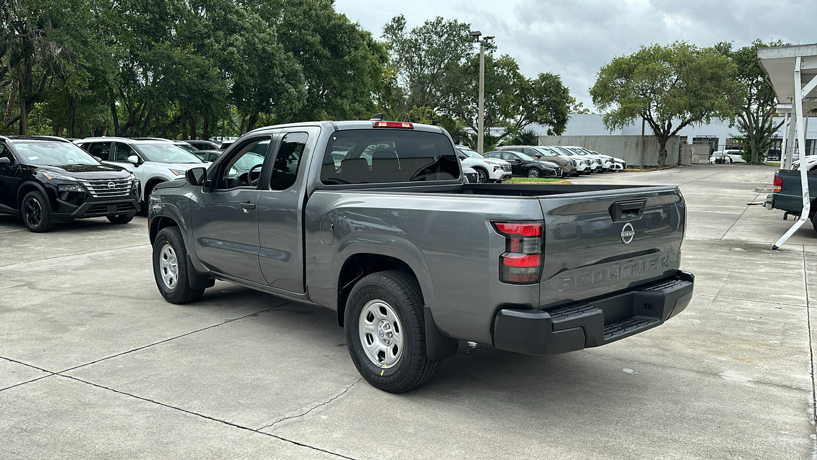 2024 Nissan Frontier S 6