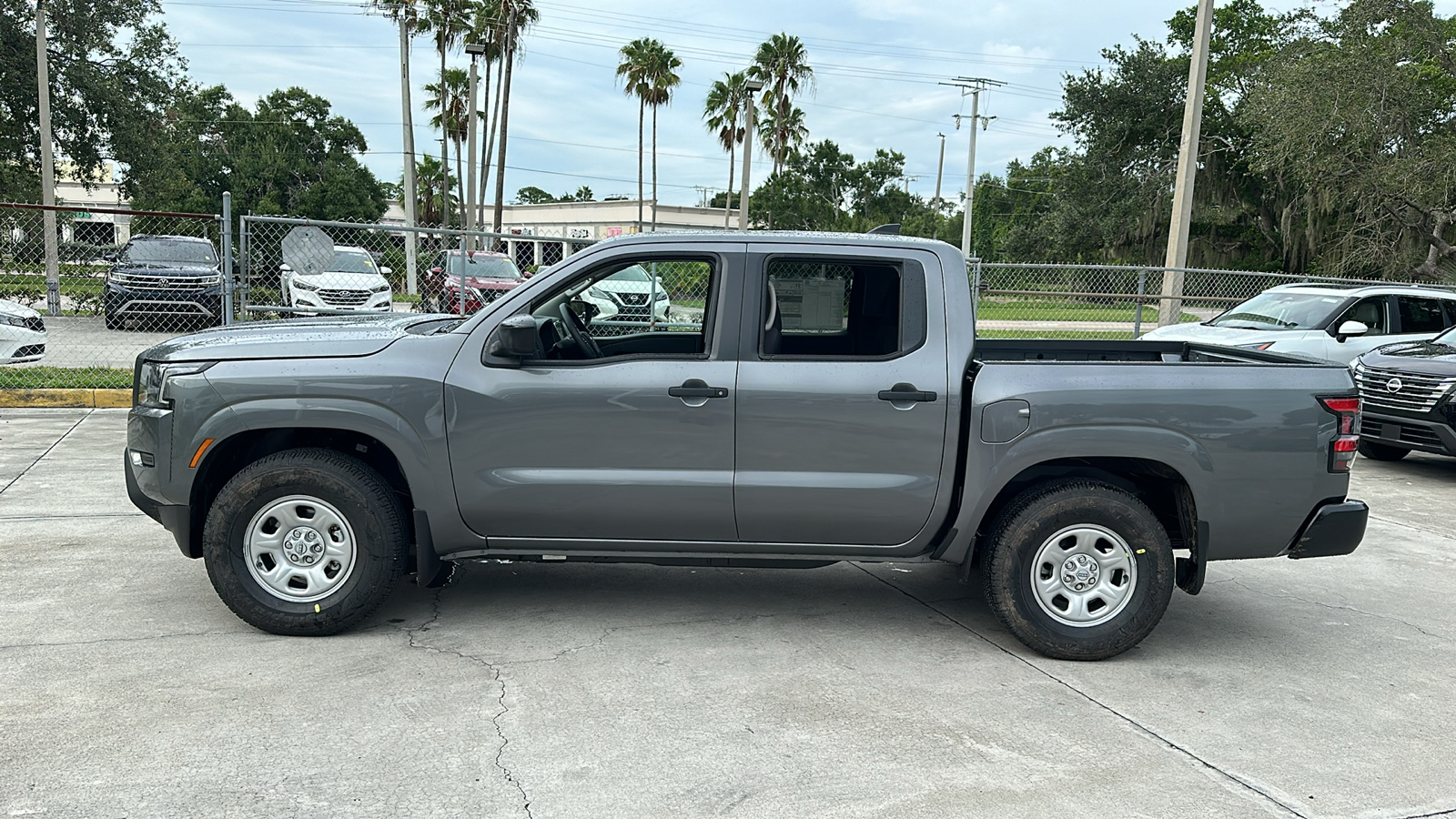 2024 Nissan Frontier S 4