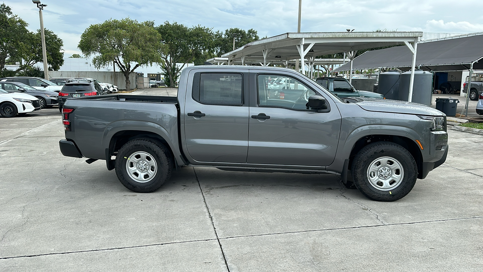 2024 Nissan Frontier S 8