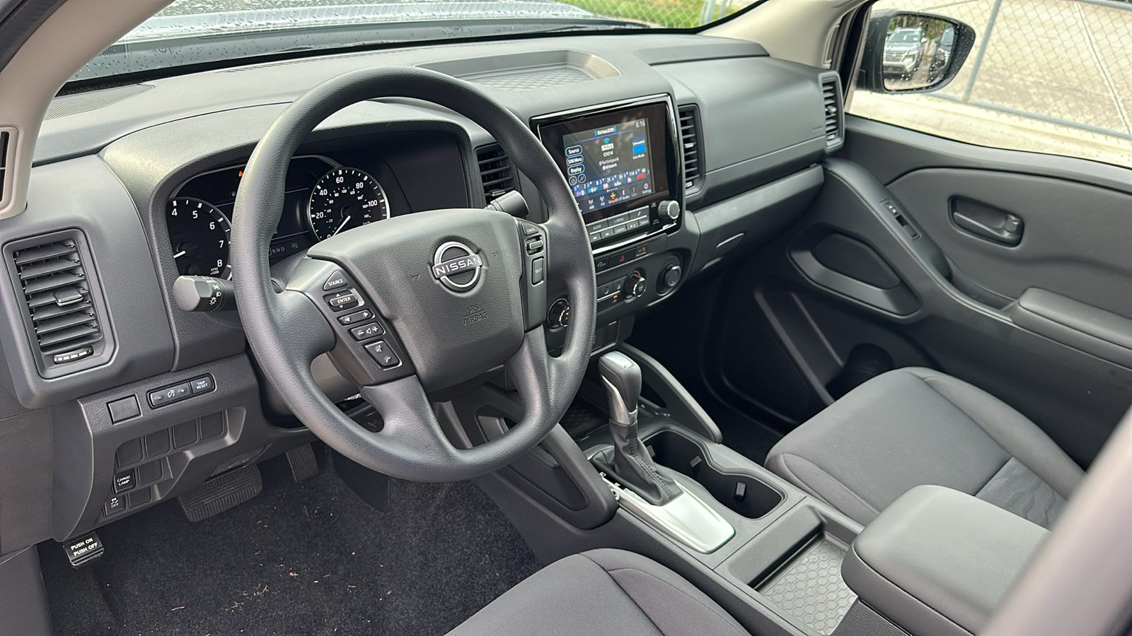 2024 Nissan Frontier S 10